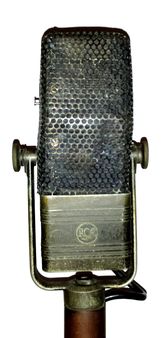 RCA 44 B gesloten red