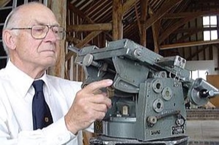 <br />
<b>Deprecated</b>:  htmlspecialchars(): Passing null to parameter #1 ($string) of type string is deprecated in <b>/home/cj104076/domains/ommu.be/public_html/plugins/system/t4/themes/base/html/com_content/categories/default_items.php</b> on line <b>24</b><br />
